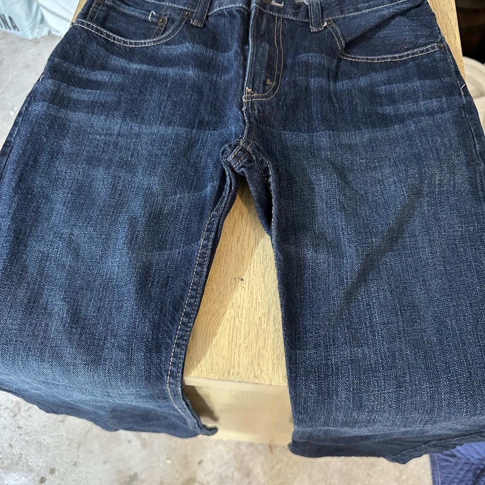 Levi's Blue Denim Jeans with Classic Stitching